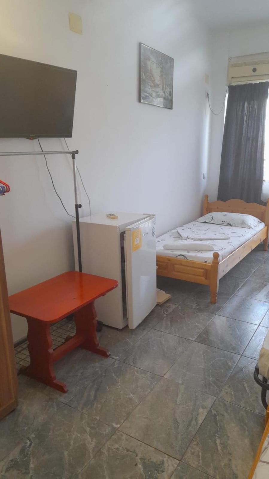 Cazare Eforie Nord, Plaja Acapulco, Garsoniere Four Studios, Bucatarie Comuna, Baie Proprie, Etaj 4, Fara Lift エクステリア 写真